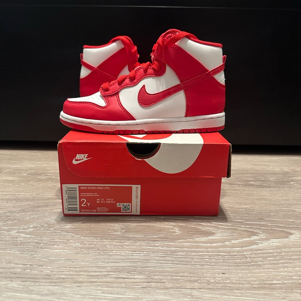 Nike Dunk High GS - Championship Red - Size 2Y